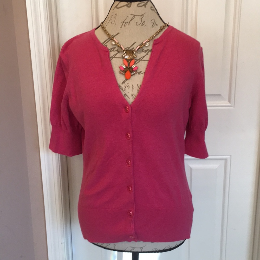 💓 Button Down Sweater💓LIKE NECKLACE? Let me know